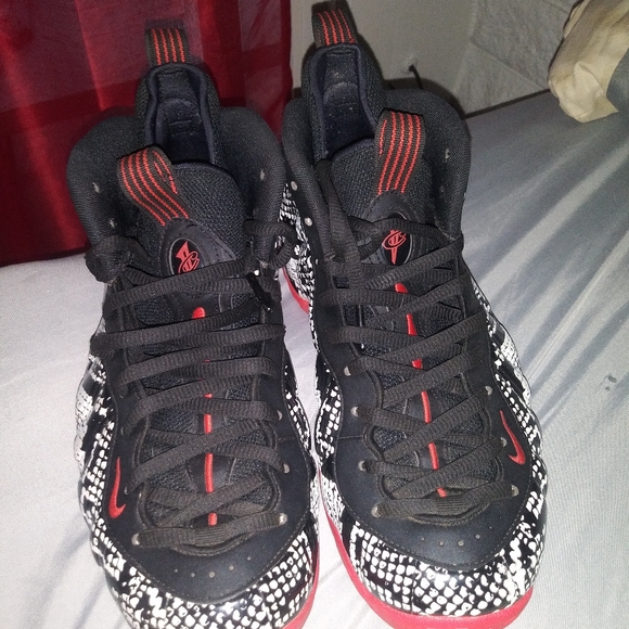 Shoes - Picture 2 of 2